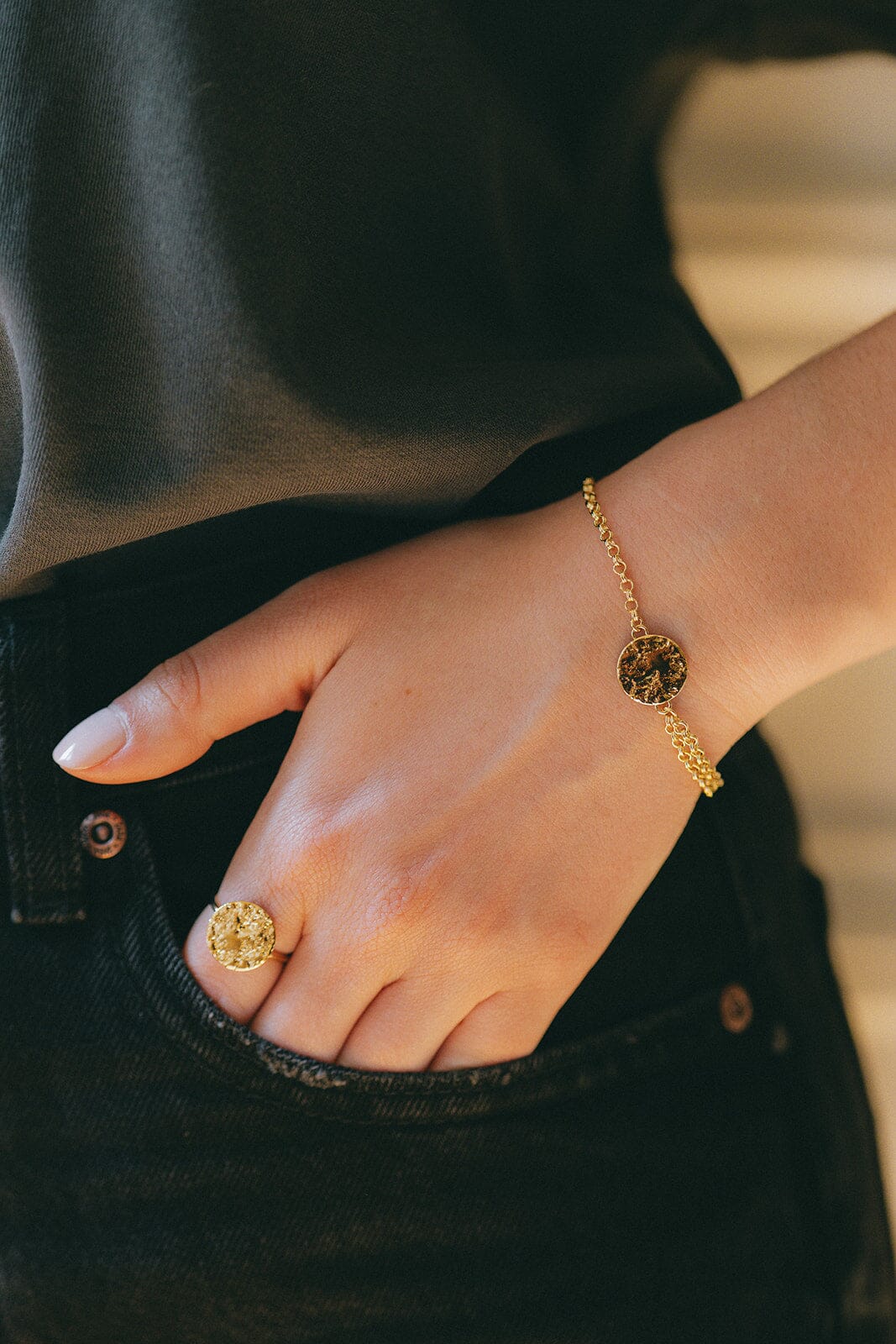 Bague Hestia Or Rond Martelé Ajustable Bagues Monsieur Simone
