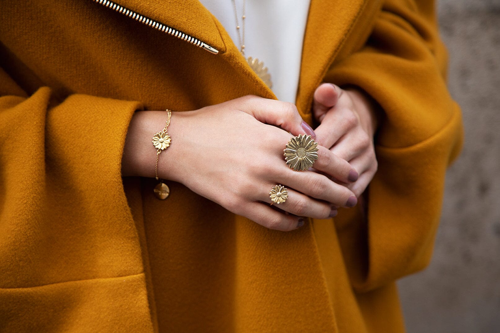 Bague Maïa Or Fleur Ajustable Bagues Monsieur Simone