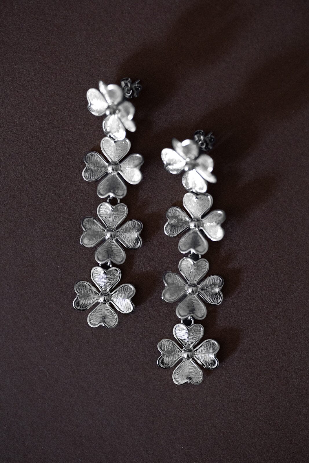 Boucles d'Oreilles Puces Pendantes Léon Argent Trèfles Boucles d'oreilles Monsieur Simone
