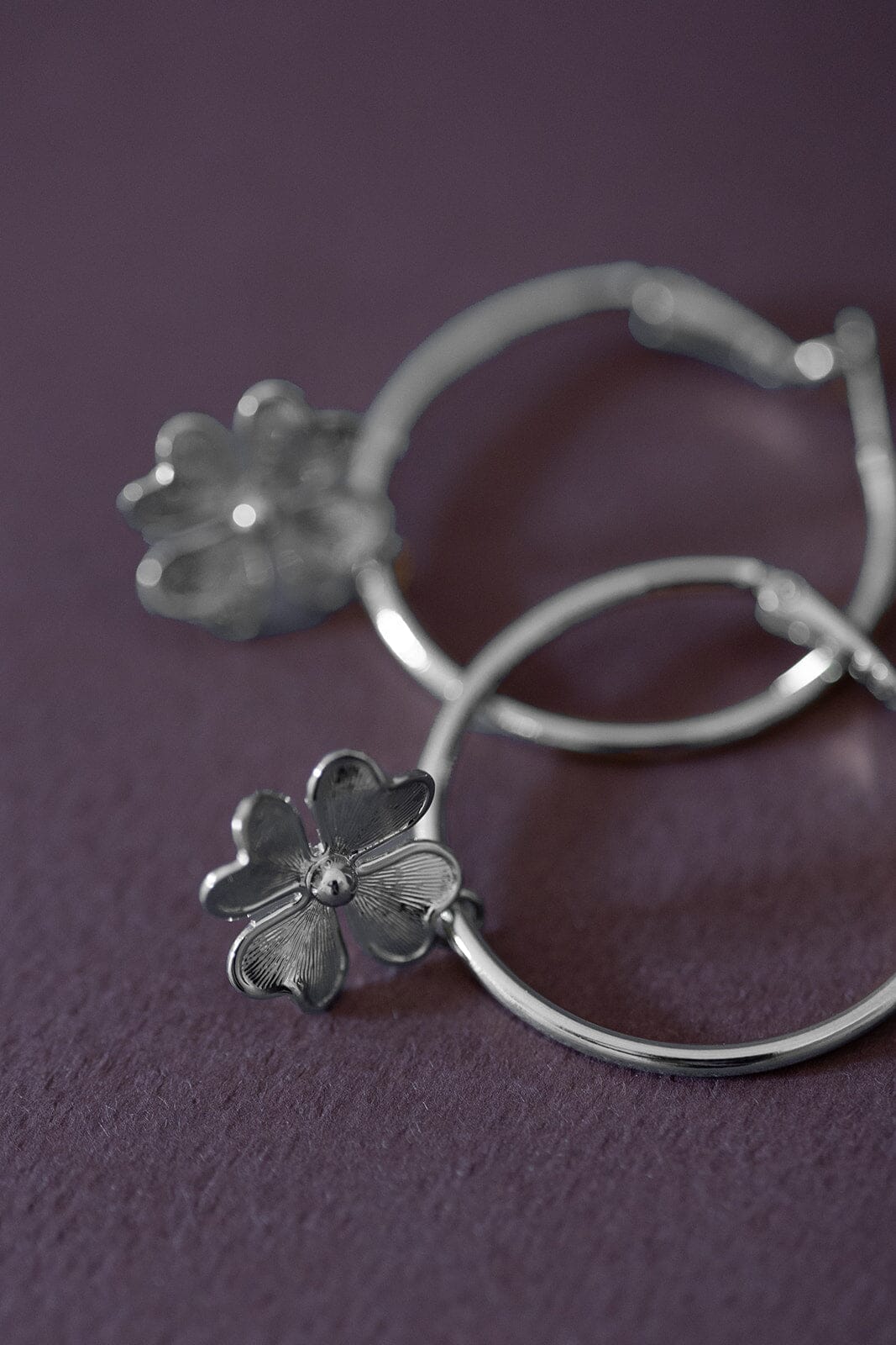 Petites Créoles Léon Argent Trèfles Boucles d'oreilles Monsieur Simone