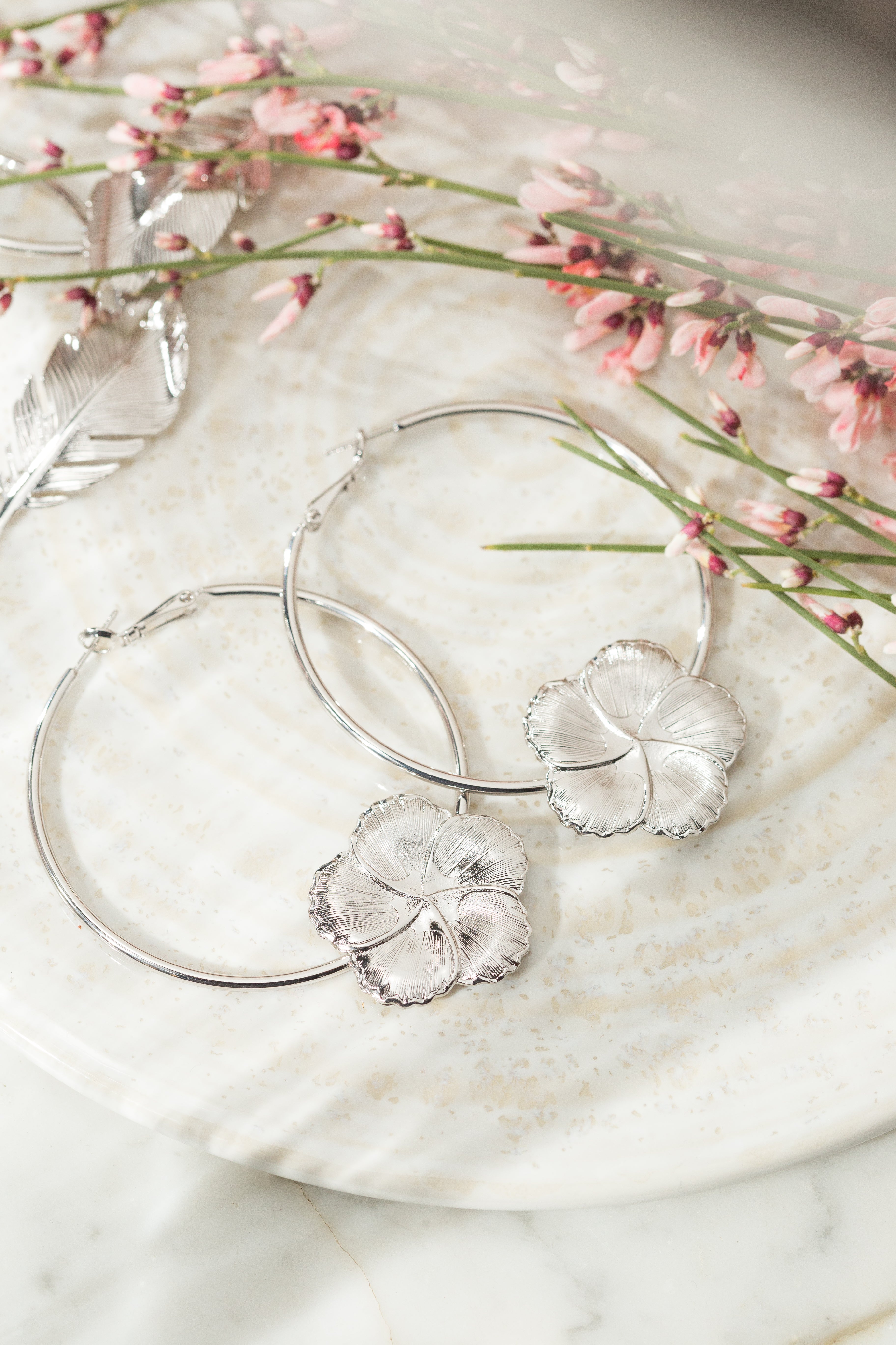 Créoles Hélios Argent Fleurs Boucles d'Oreilles Monsieur Simone
