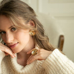 Maxi Boucles d'Oreilles Puces Aglaé Or Fleurs Boucles d'Oreilles Monsieur Simone