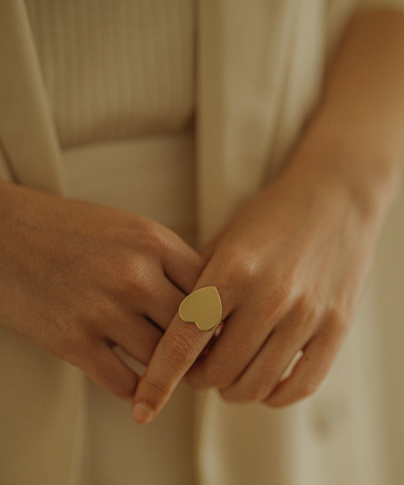 Bague Aphrodite Or Coeur Ajustable Bagues Monsieur Simone
