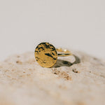 Bague Hestia Or Rond Martelé Ajustable Bagues Monsieur Simone