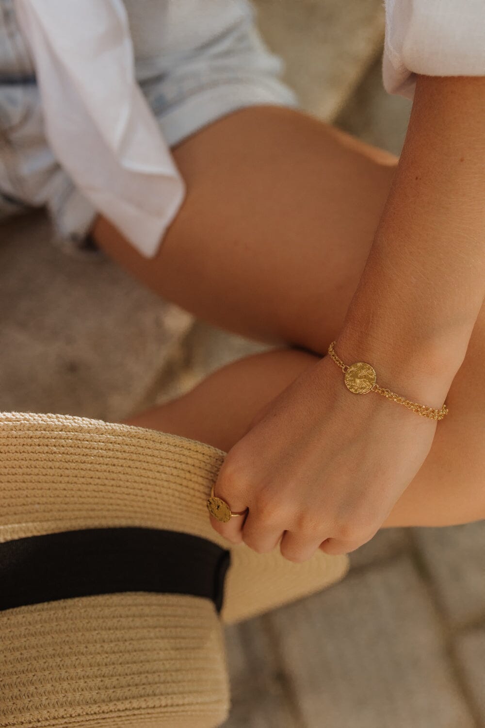Bague Hestia Or Rond Martelé Ajustable Bagues Monsieur Simone
