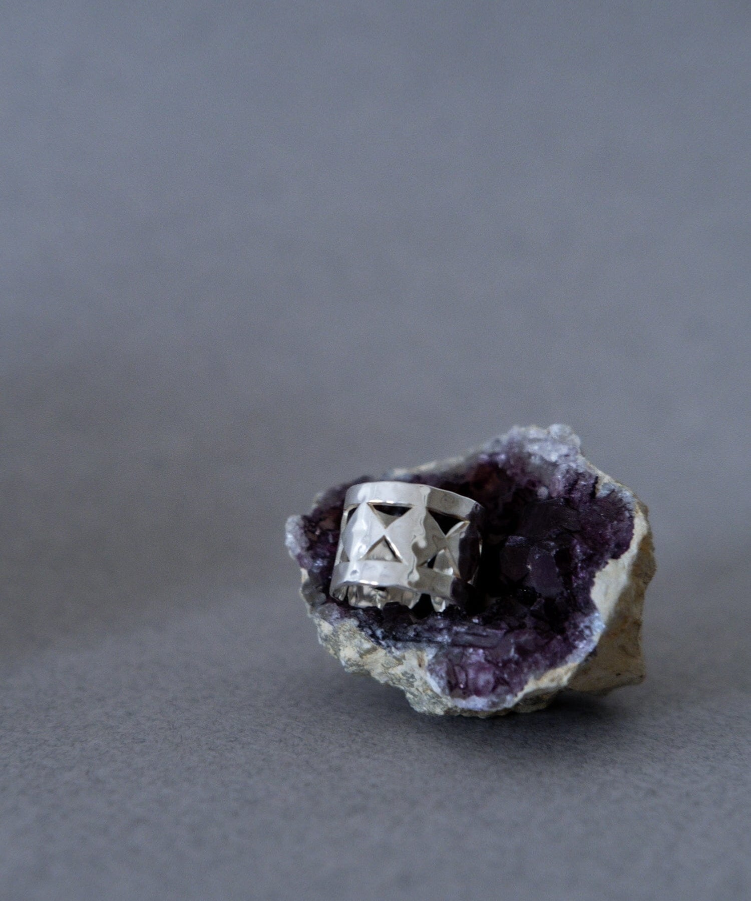 Bague Lou Argent Martelée Ajustable Bagues Monsieur Simone
