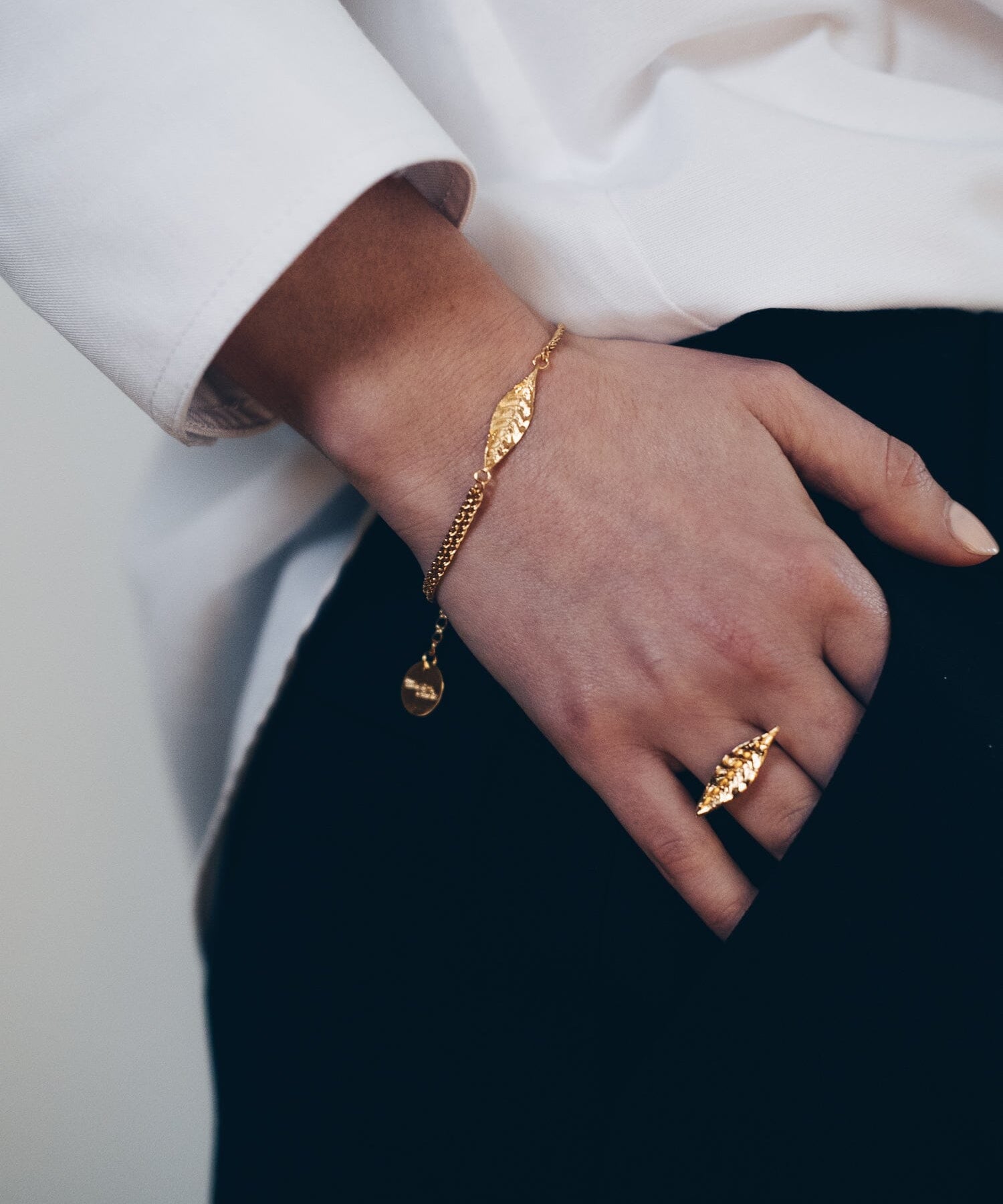 Bague Thalie Or Feuille Ajustable Bagues Monsieur Simone