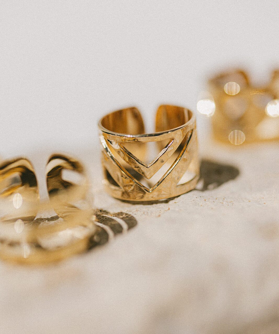 Bague Zak Or Martelée Ajustable Bagues Monsieur Simone