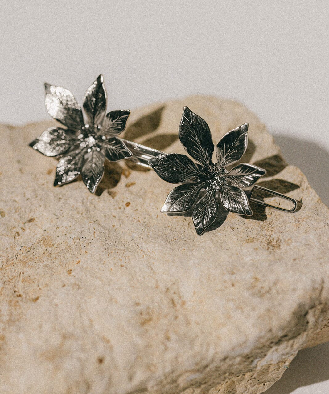 Barrette Chloris Argent Fleurs Accessoires Monsieur Simone