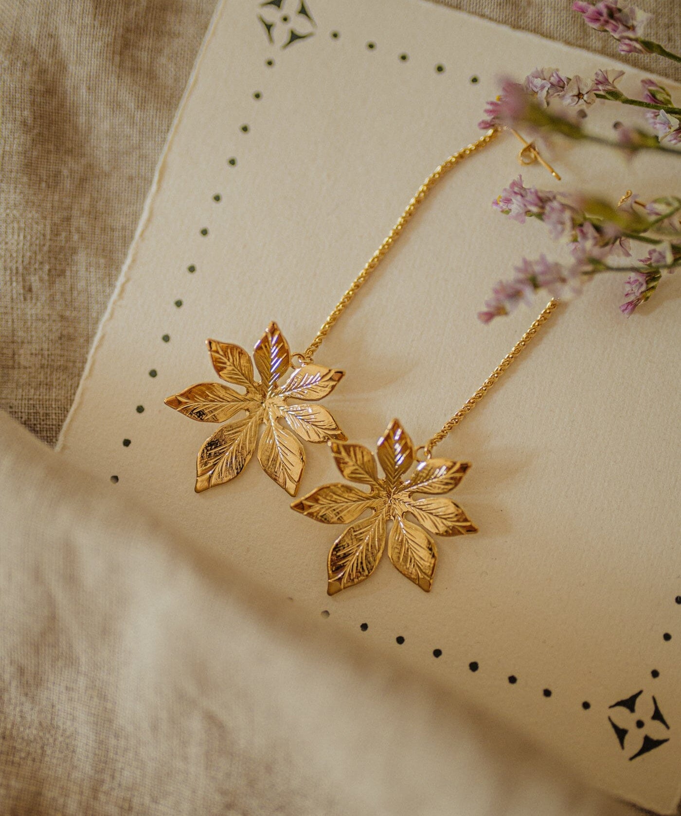 Boucles d'Oreilles Pendantes Chloris Or Fleurs Boucles d'Oreilles Monsieur Simone