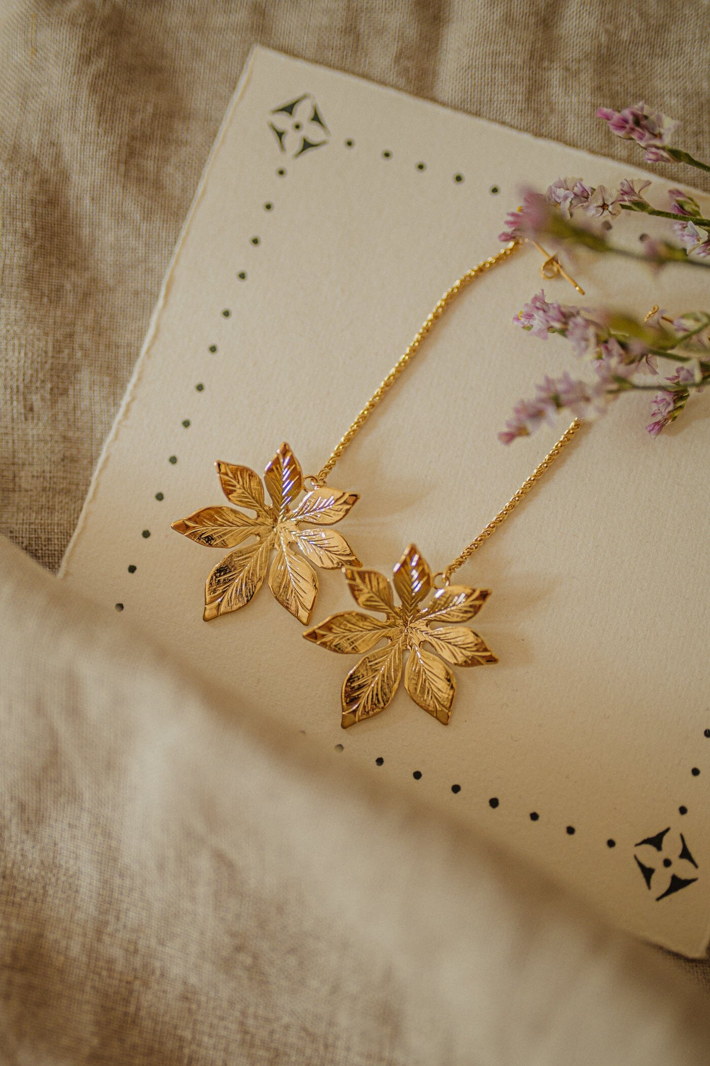 Boucles d'Oreilles Pendantes Chloris Or Fleurs Boucles d'Oreilles Monsieur Simone