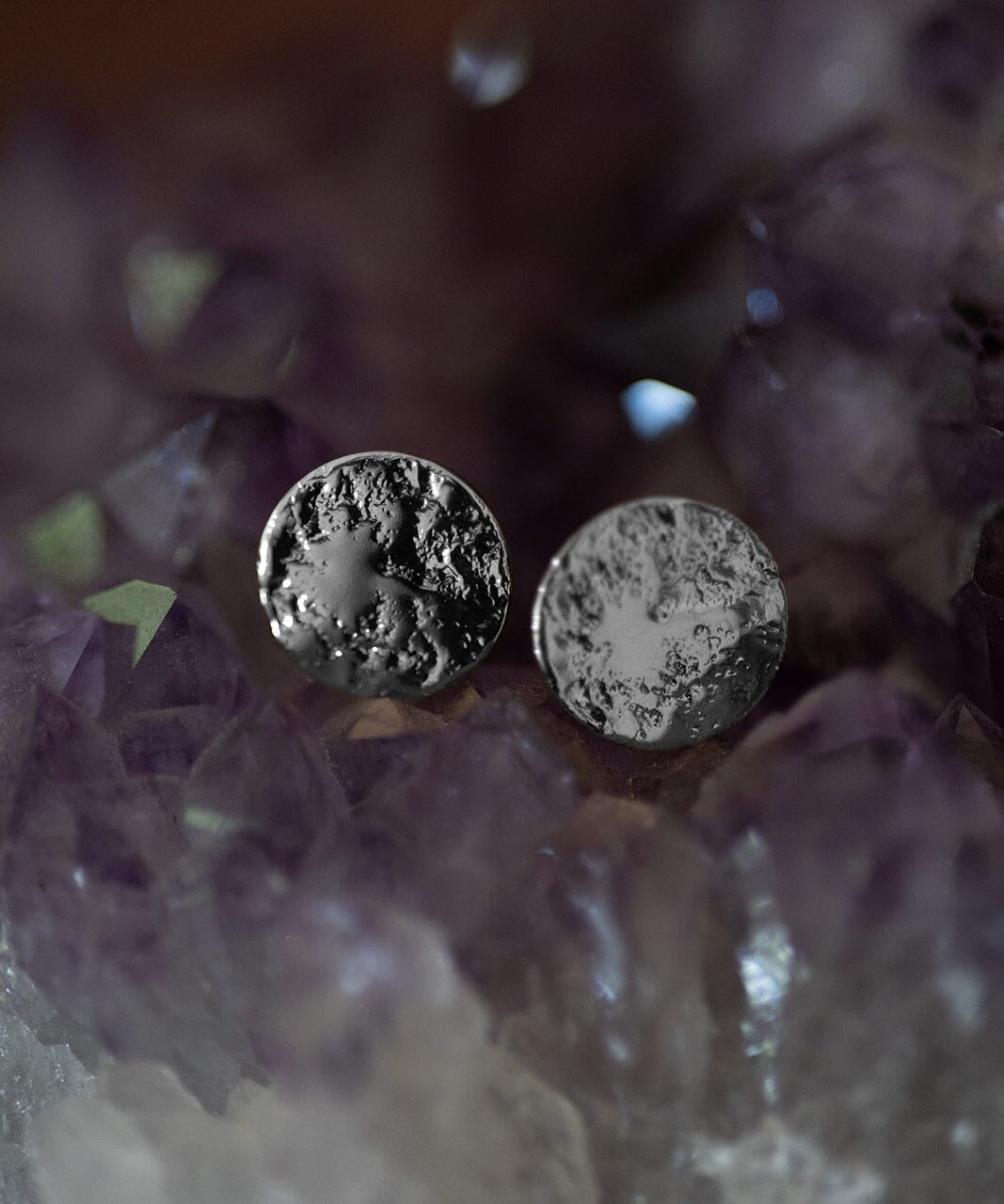 Boucles d'Oreilles Puces Hestia Argent Ronds Martelés Boucles d'Oreilles Monsieur Simone