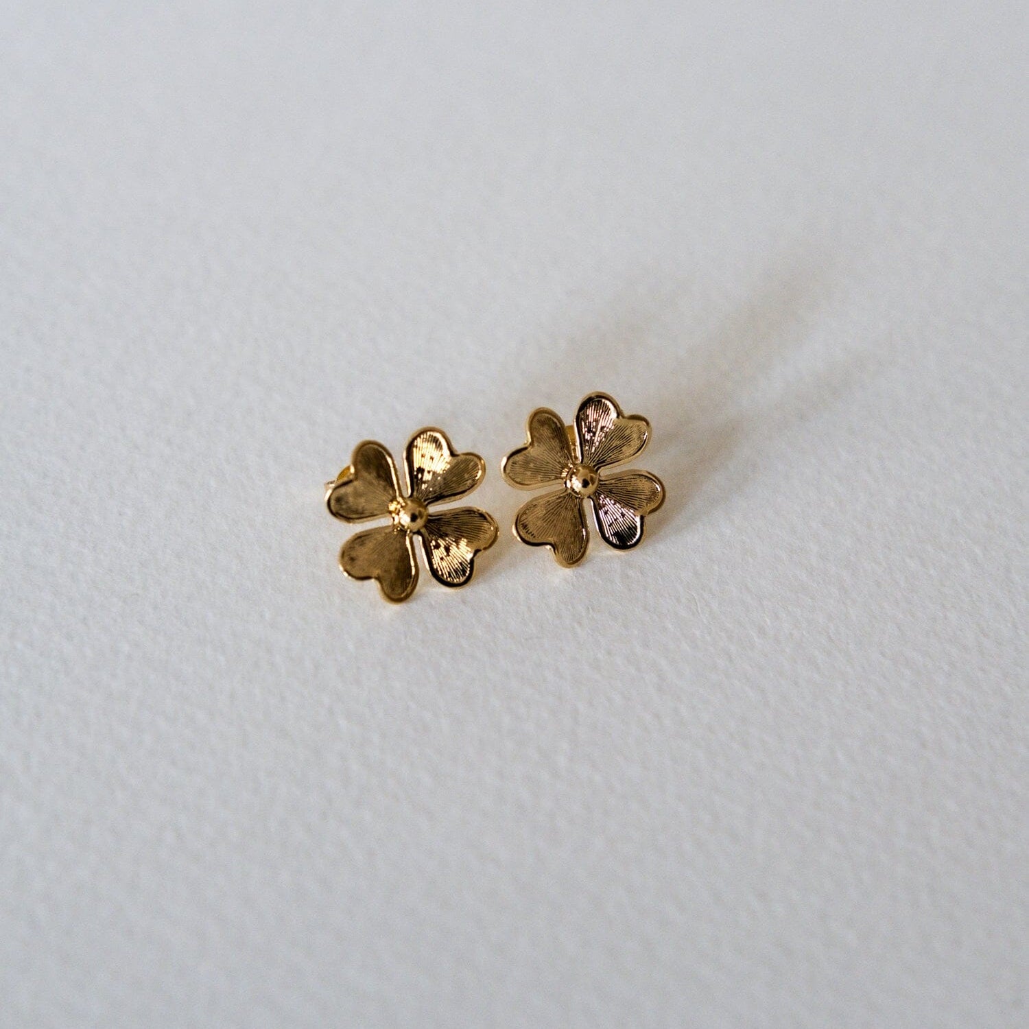 Boucles d'Oreilles Puces Léon Or Trèfles Boucles d'oreilles Monsieur Simone