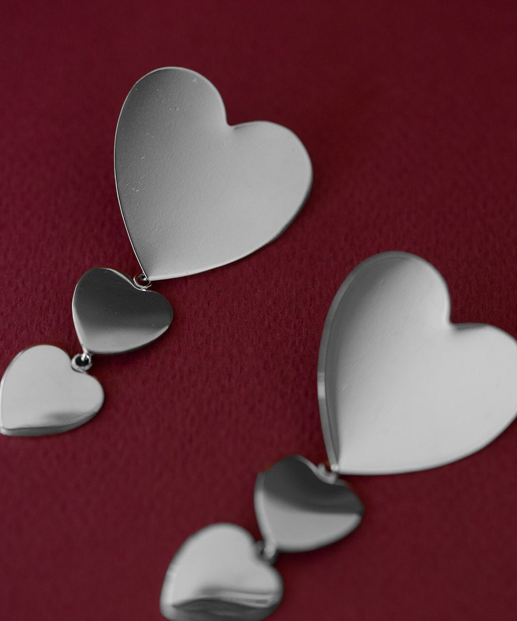 Boucles d'Oreilles Puces Pendantes Aphrodite Argent Coeurs Boucles d'Oreilles Monsieur Simone
