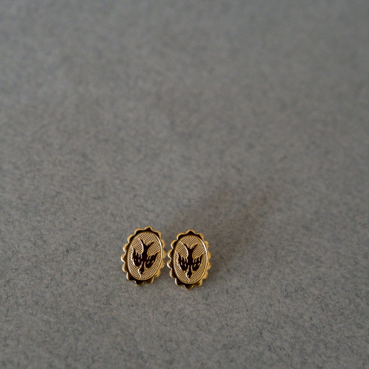 Boucles d'Oreilles Puces Thémis Colombes Or Boucles d'Oreilles Monsieur Simone