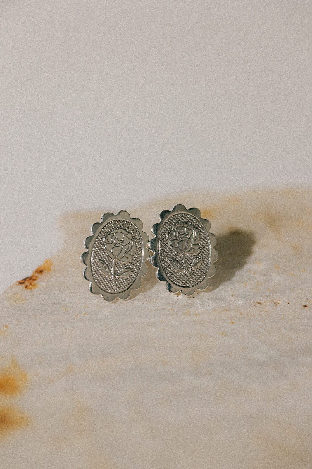 Boucles d'Oreilles Puces Thémis Fleurs Argent Boucles d'Oreilles Monsieur Simone