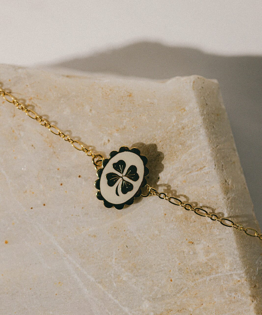 Bracelet Thémis Trèfle Or Ivoire Bracelets Monsieur Simone