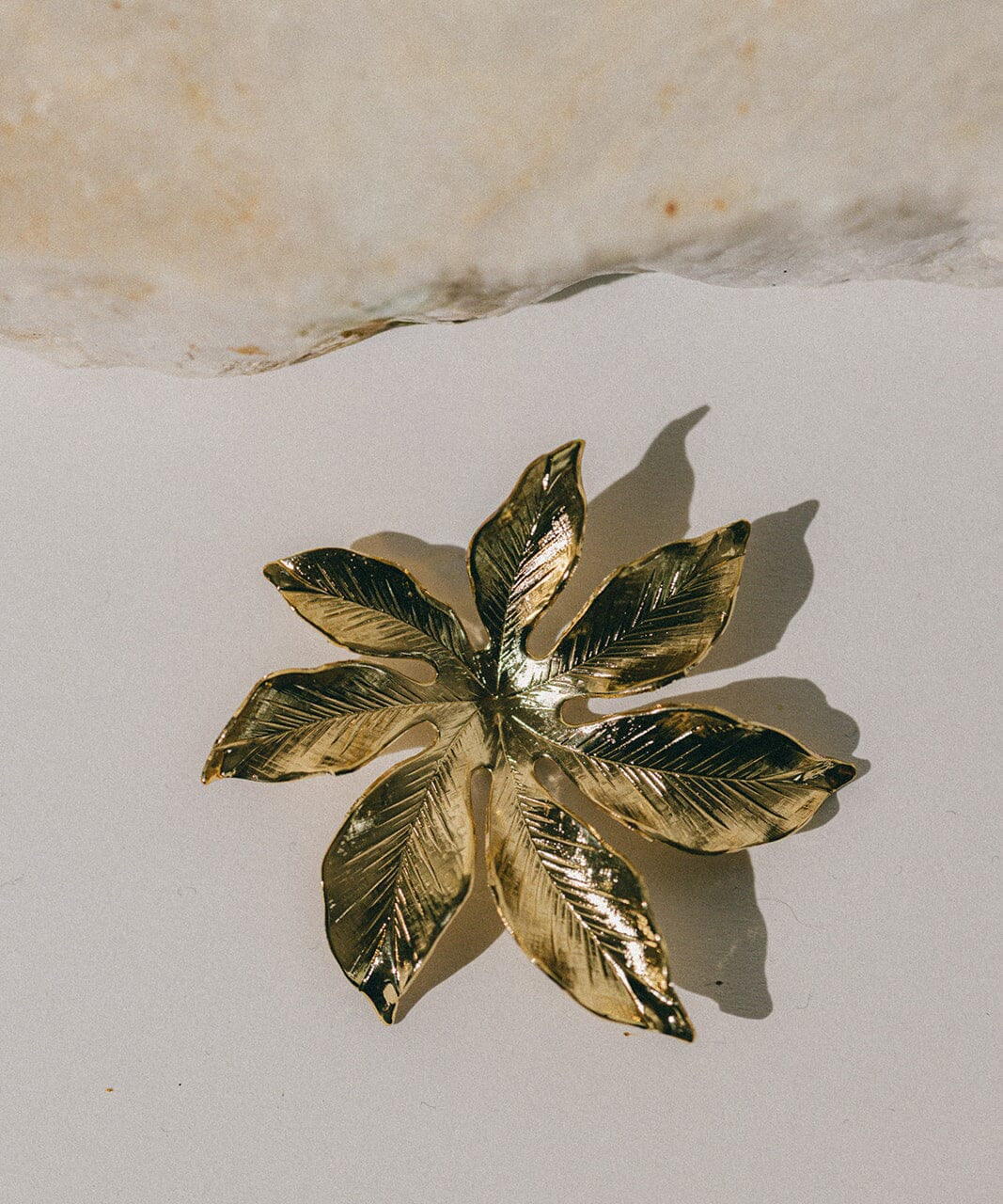 Broche Chloris Or Fleur Accessoires Monsieur Simone