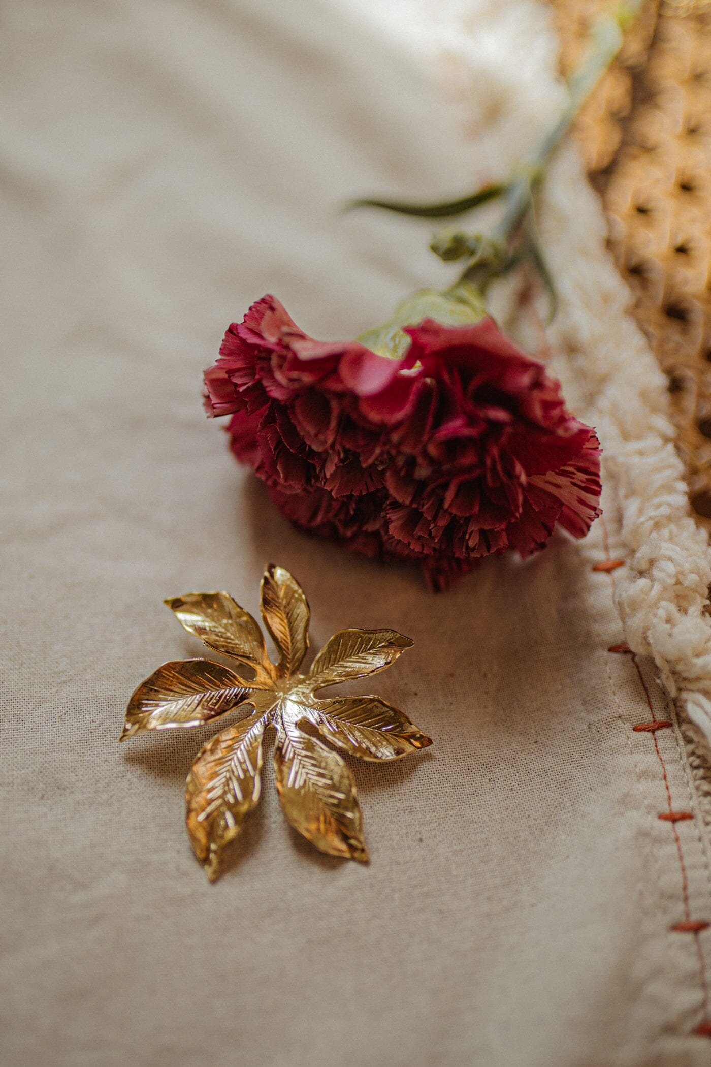 Broche Chloris Or Fleur Accessoires Monsieur Simone