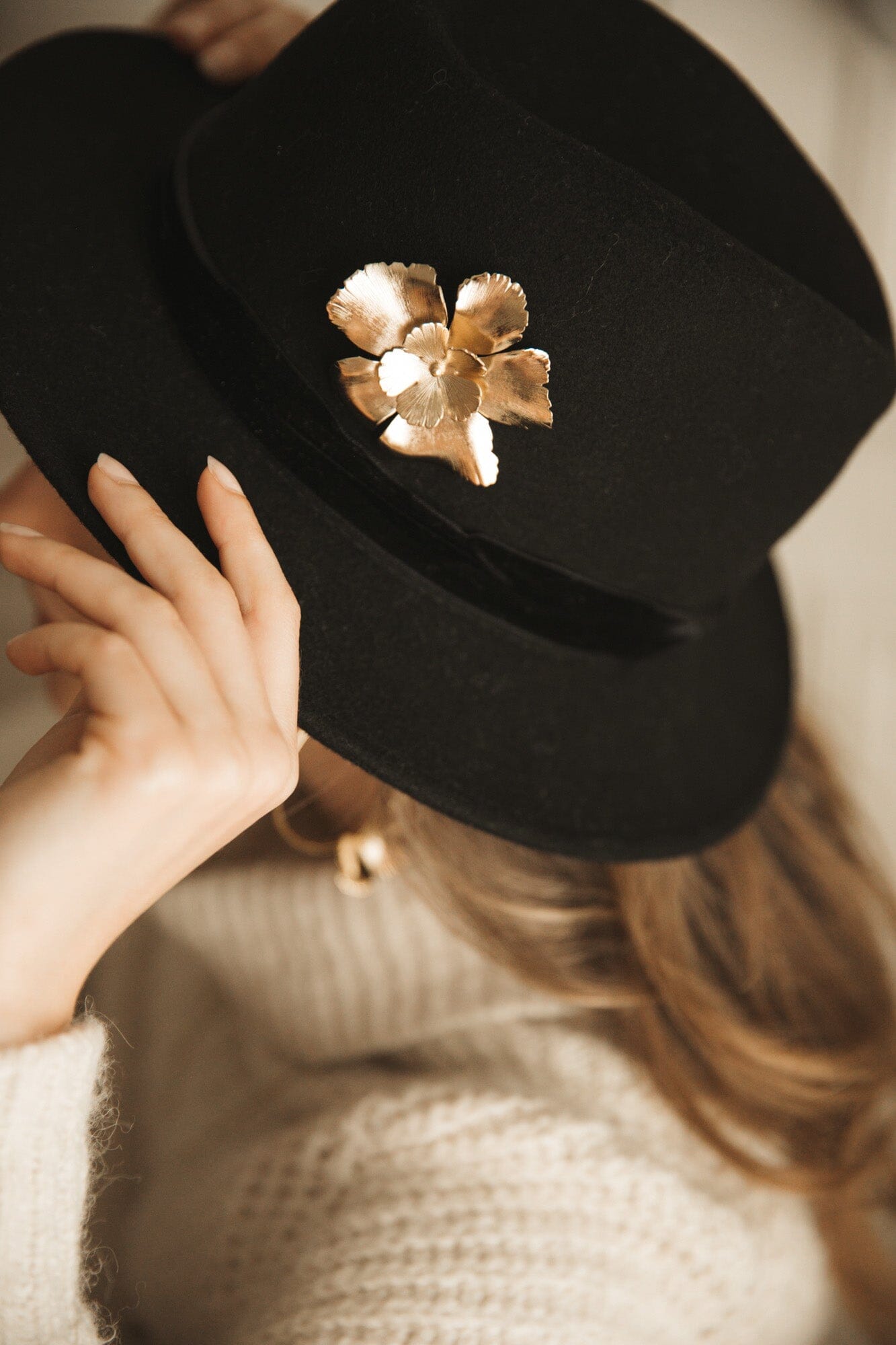 Broche Orphée Or Fleurs Accessoires Monsieur Simone
