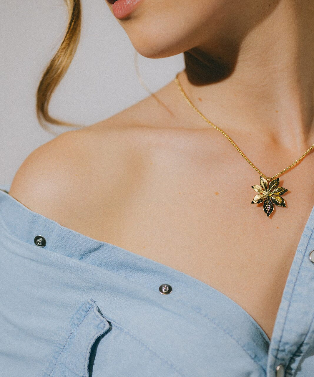 Collier Chloris Or Fleur Colliers Monsieur Simone