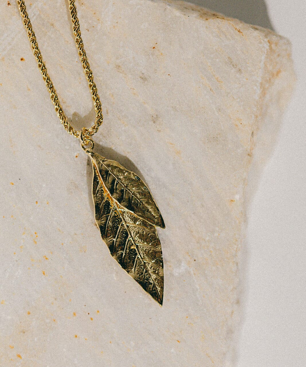 Collier Thalie Or Feuilles Colliers Monsieur Simone