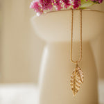 Collier Thalie Or Feuilles Colliers Monsieur Simone