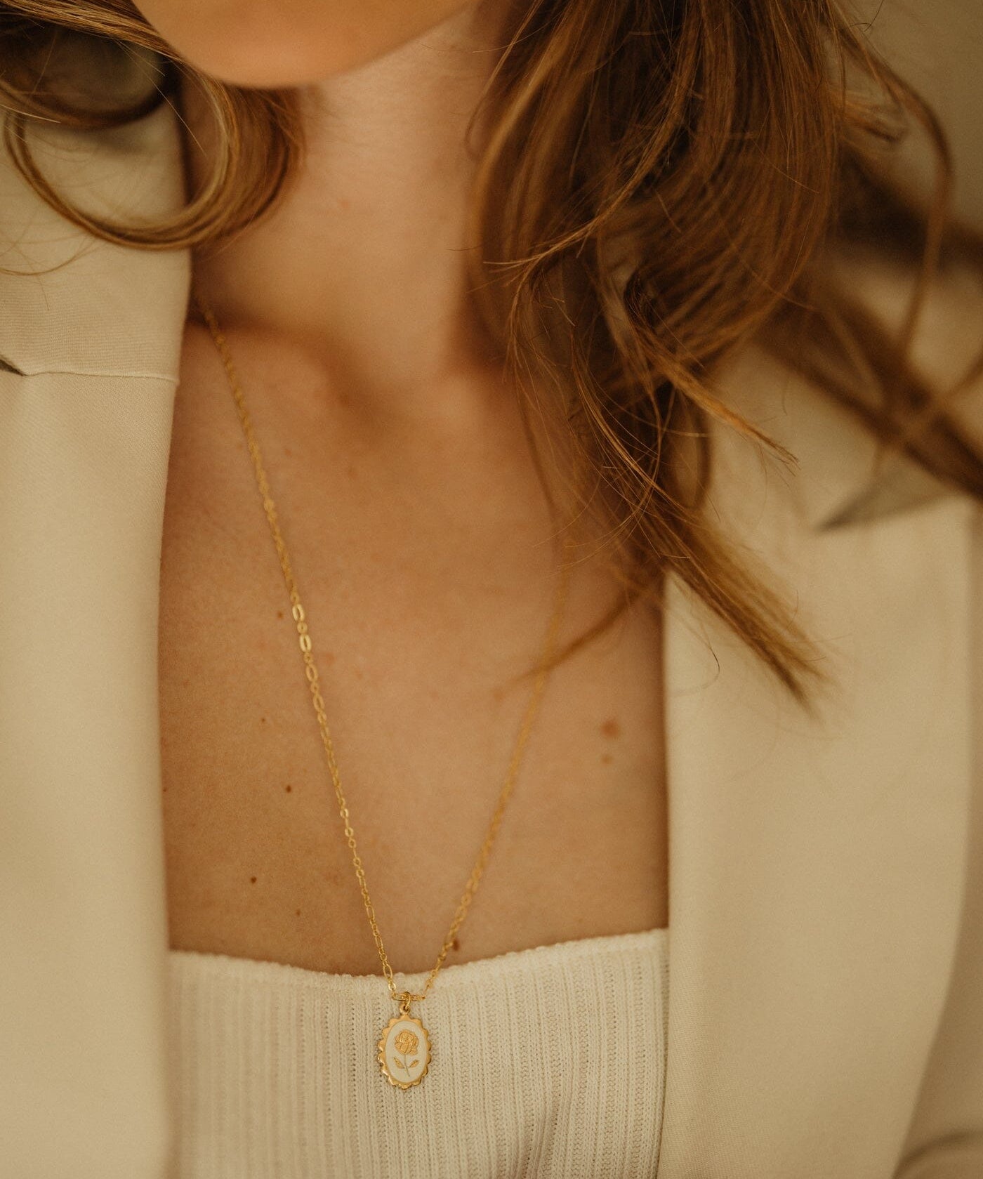 Collier Thémis Fleur Or Ivoire Colliers Monsieur Simone