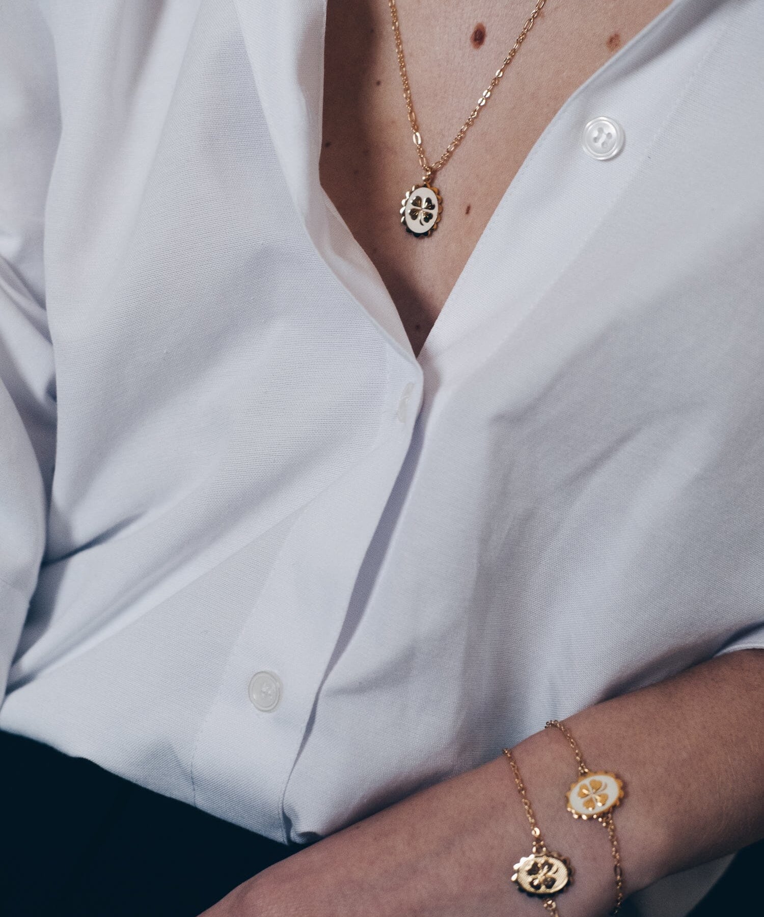Collier Thémis Trèfle Or Ivoire Colliers Monsieur Simone