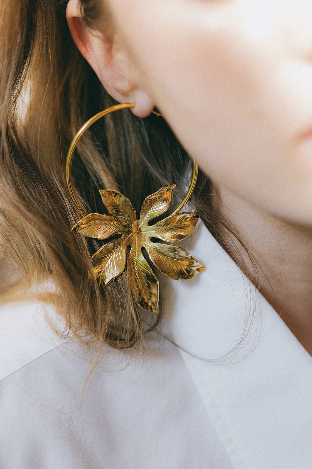 Créoles Chloris Argent Fleurs Boucles d'Oreilles Monsieur Simone