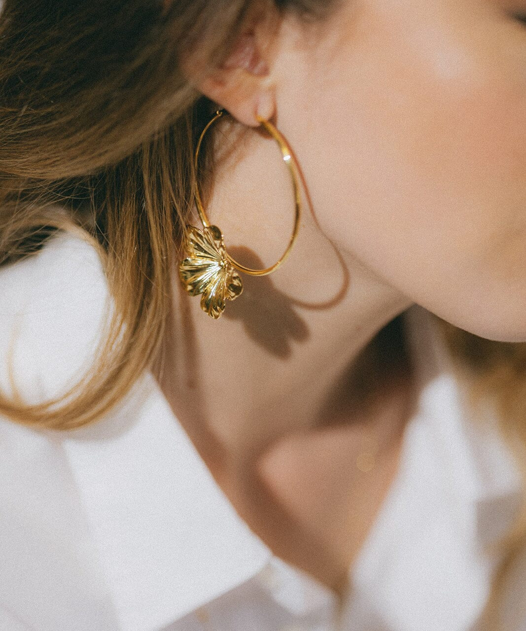 Créoles Gaïa Or Fleurs Boucles d'Oreilles Monsieur Simone