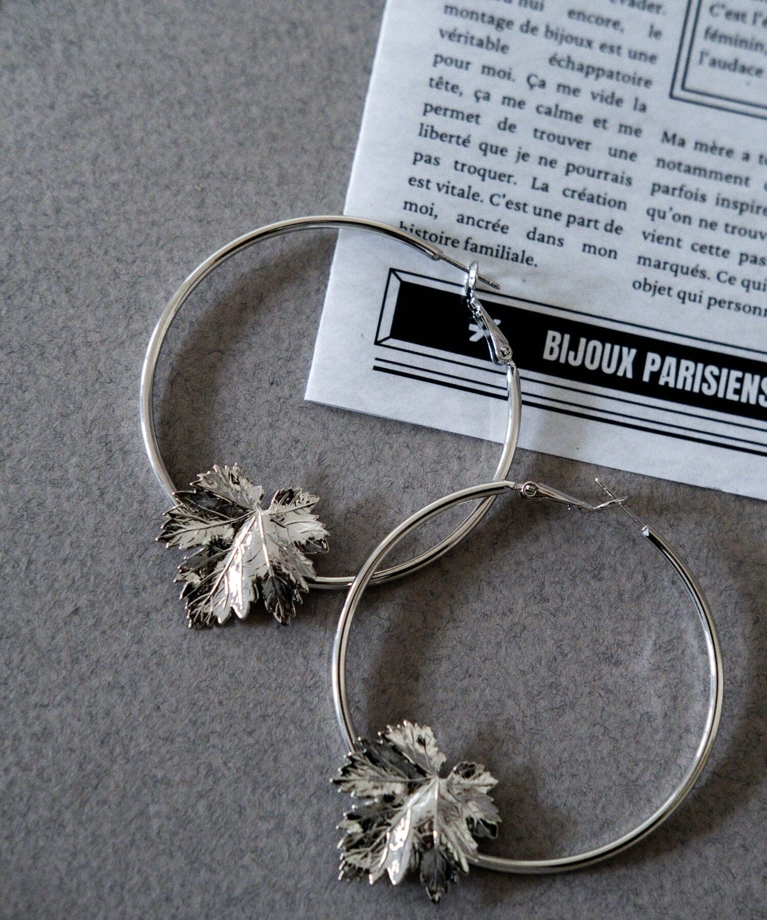 Créoles Héra Argent Feuilles Boucles d'Oreilles Monsieur Simone