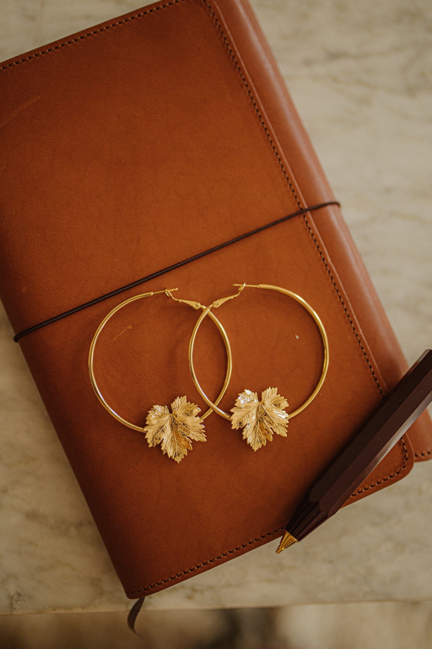 Créoles Héra Or Feuilles Boucles d'Oreilles Monsieur Simone