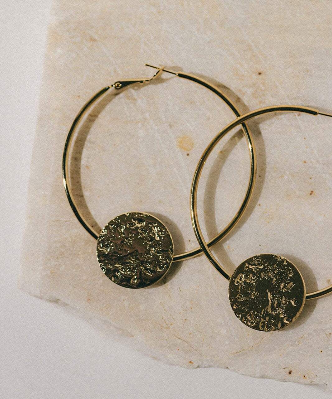 Créoles Hestia Or Ronds Martelés Boucles d'Oreilles Monsieur Simone