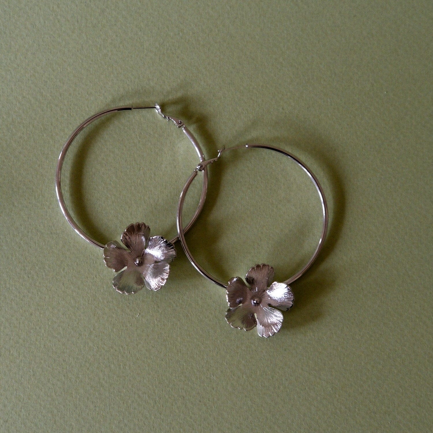 Créoles Orphée Argent Fleurs Boucles d'Oreilles Monsieur Simone