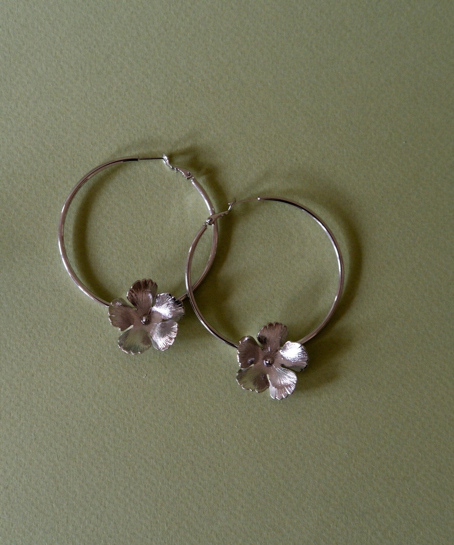 Créoles Orphée Argent Fleurs Boucles d'Oreilles Monsieur Simone