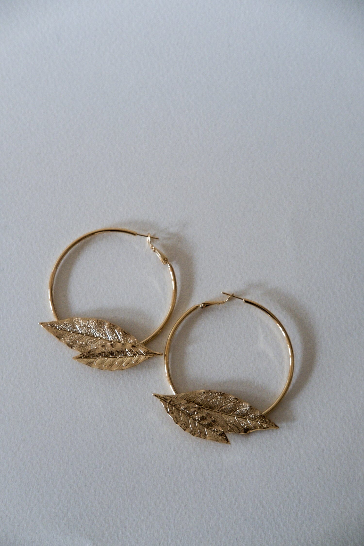 Créoles Thalie Or Feuilles Boucles d'Oreilles Monsieur Simone