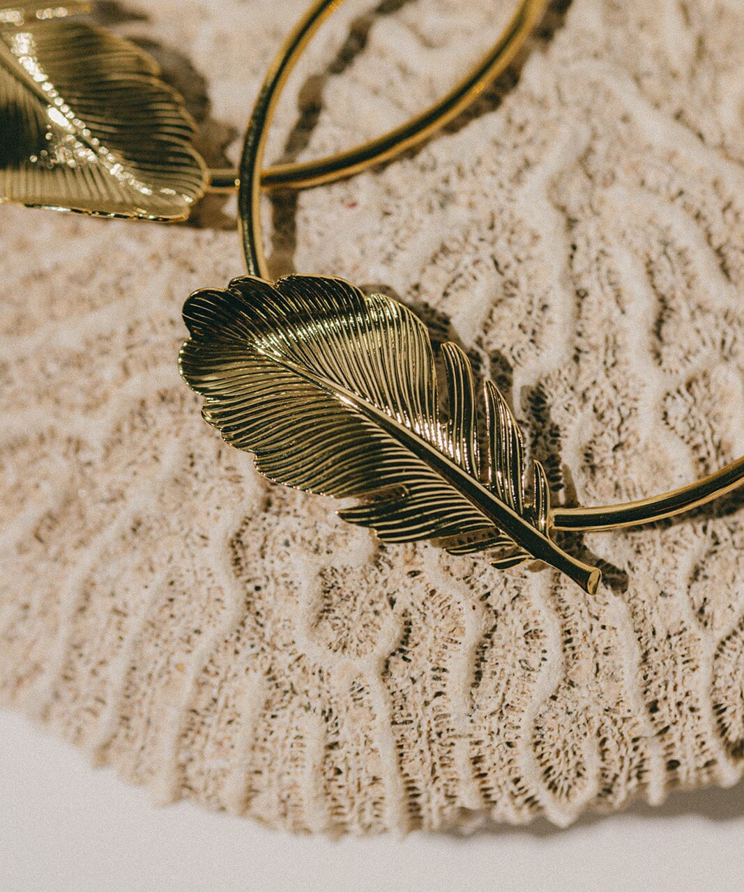 Créoles Zéphyr Or Feuilles Boucles d'Oreilles Monsieur Simone