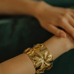 Manchette Chloris Or Fleurs Bracelets Monsieur Simone