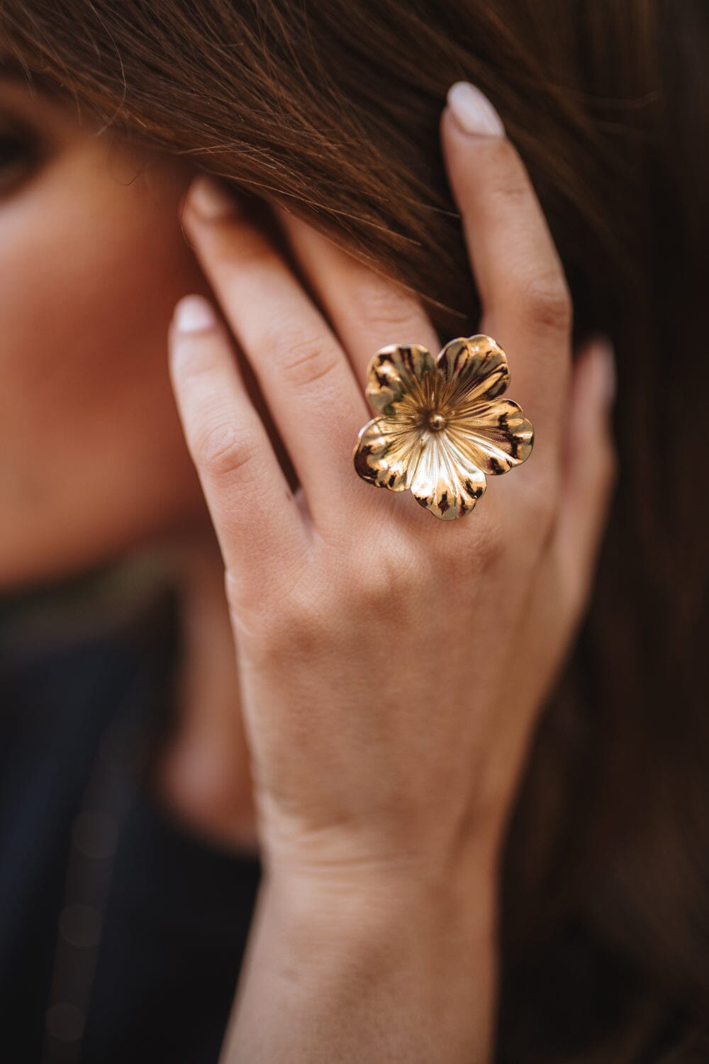 FloralGrace Set De 10 Bagues Empilables Dorées 18K Pour Femmes - Bagues Statement Élégantes Et Résistantes