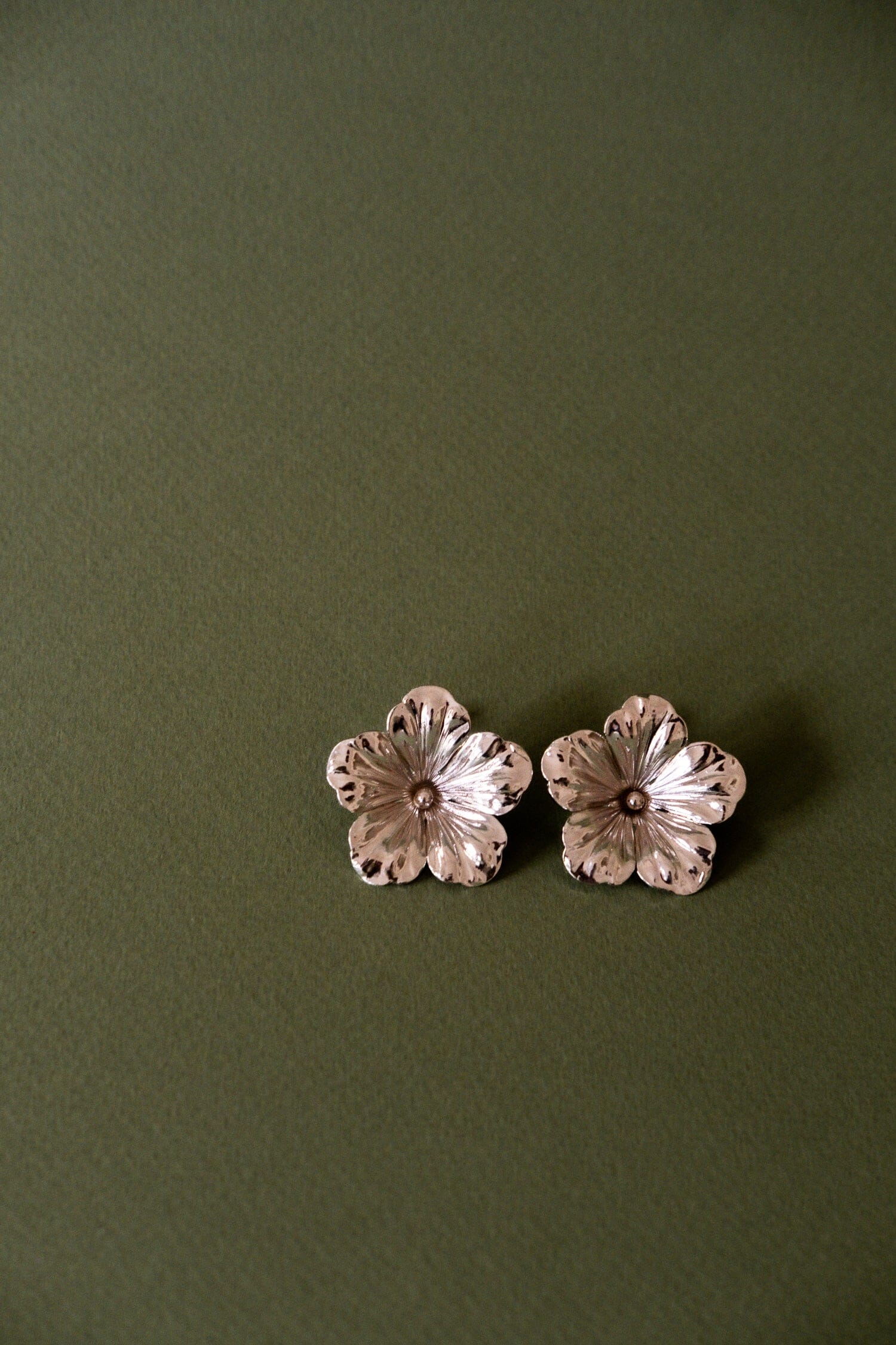 Maxi Boucles d'Oreilles Puces Gaïa Argent Fleurs Boucles d'Oreilles Monsieur Simone