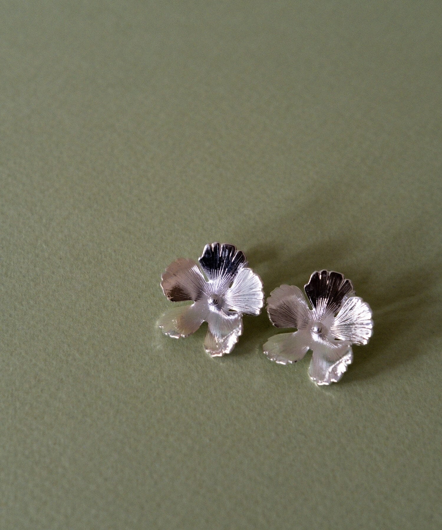 Maxi Boucles d'Oreilles Puces Orphée Argent Fleurs Boucles d'Oreilles Monsieur Simone
