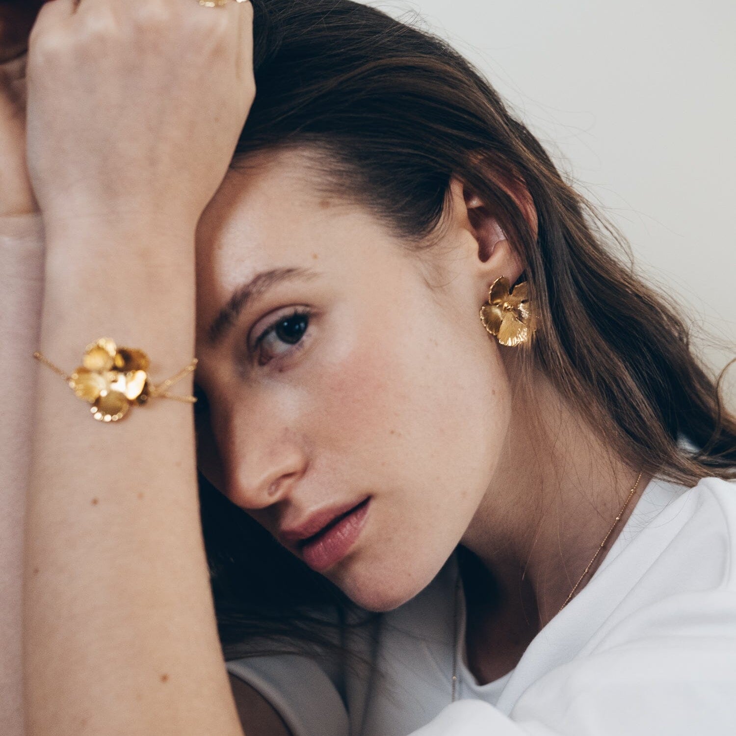 Maxi Boucles d'Oreilles Puces Orphée Or Fleurs Boucles d'Oreilles Monsieur Simone