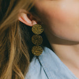 Maxi Boucles d'Oreilles Puces Pendantes Hestia Or Ronds Martelés Boucles d'Oreilles Monsieur Simone