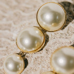 Maxi Boucles d'Oreilles Puces Pendantes Nélya Or Perles Boucles d'Oreilles Monsieur Simone