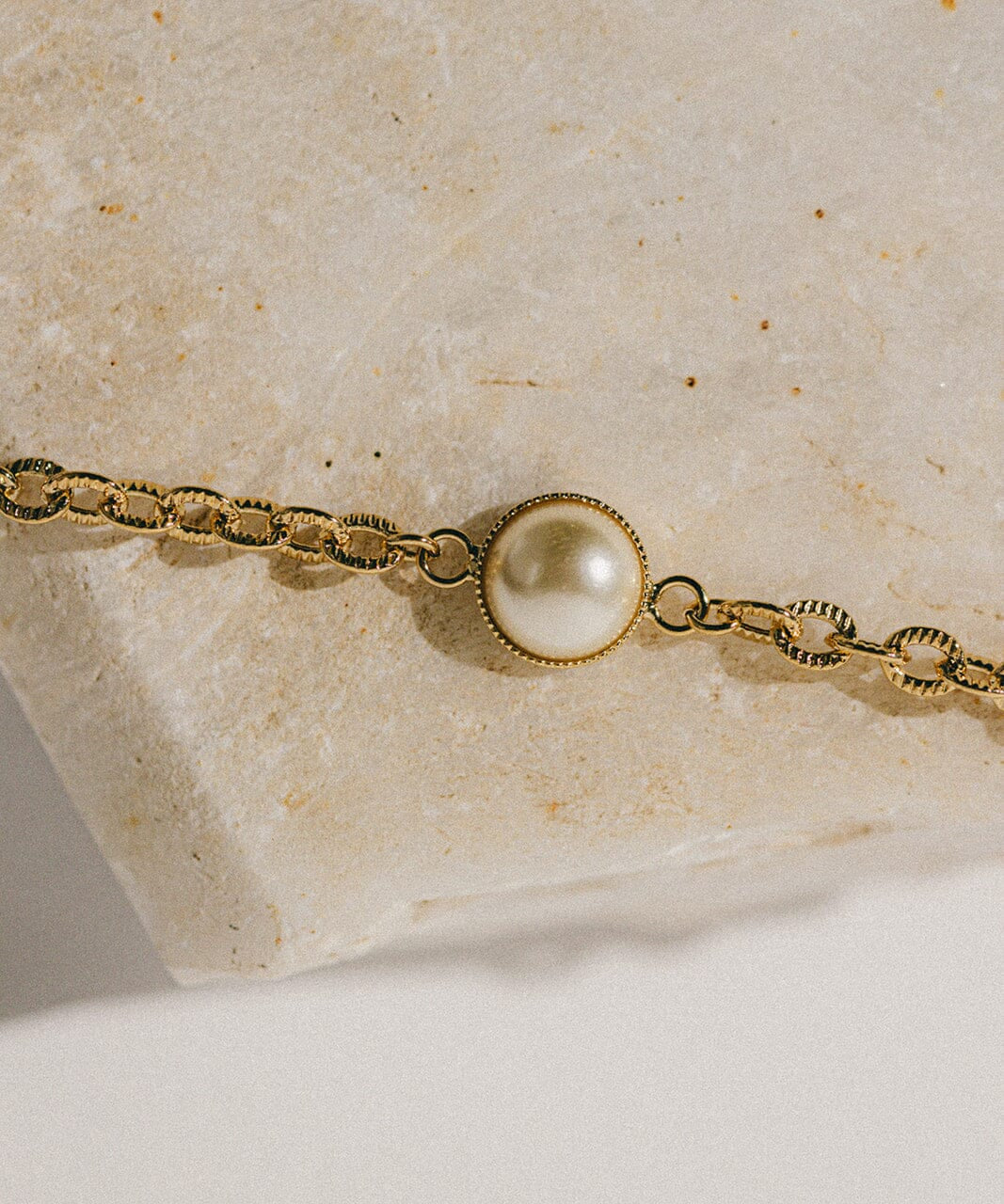 Mini Bracelet Nélya Or Perle Bracelets Monsieur Simone