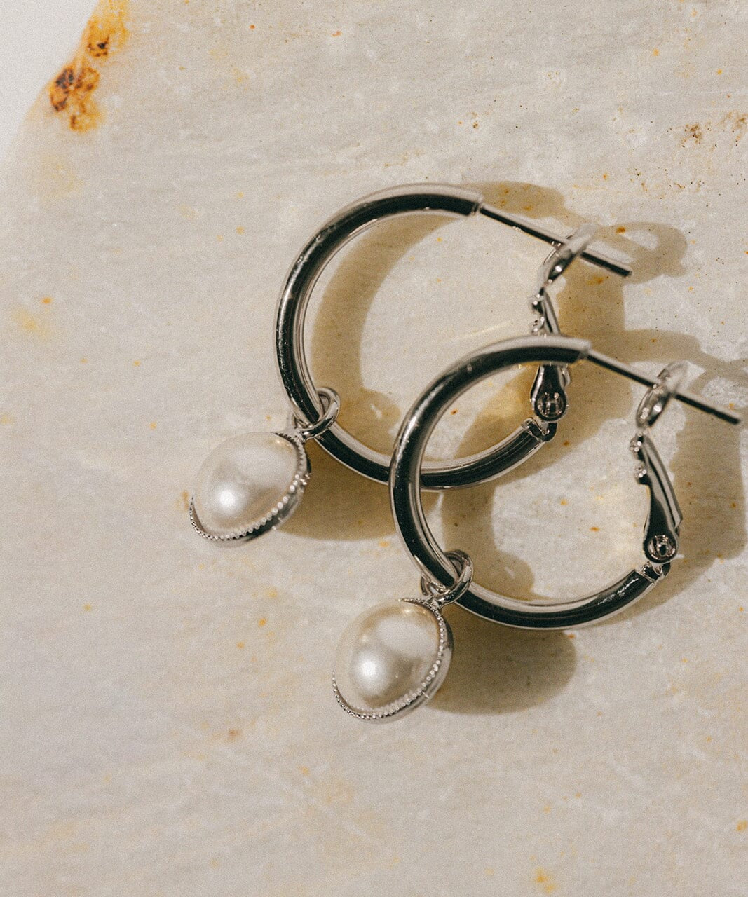 Mini Créoles Nélya Argent Perles Boucles d'Oreilles Monsieur Simone