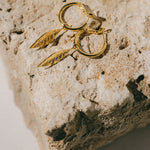 Mini Créoles Thalie Or Feuilles Boucles d'Oreilles Monsieur Simone