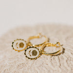 Mini Créoles Thémis Fleurs Or Ivoire Boucles d'Oreilles Monsieur Simone