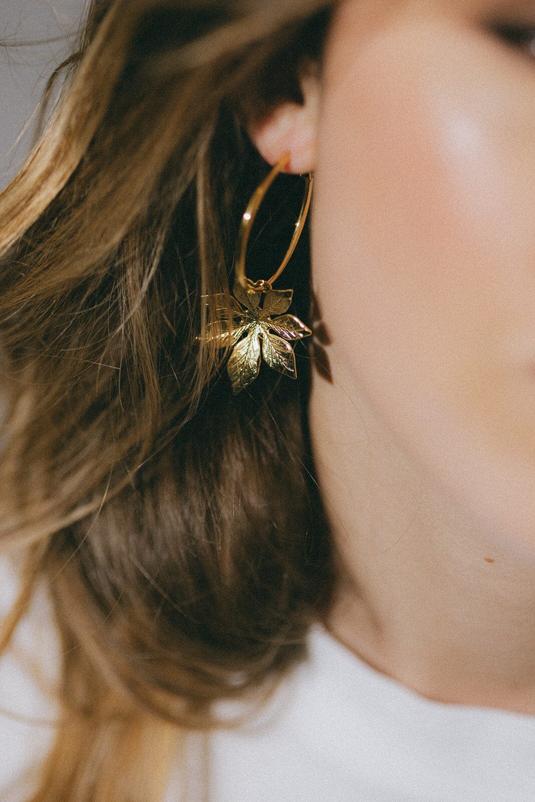 Petites Créoles Chloris Argent Fleurs Boucles d'Oreilles Monsieur Simone
